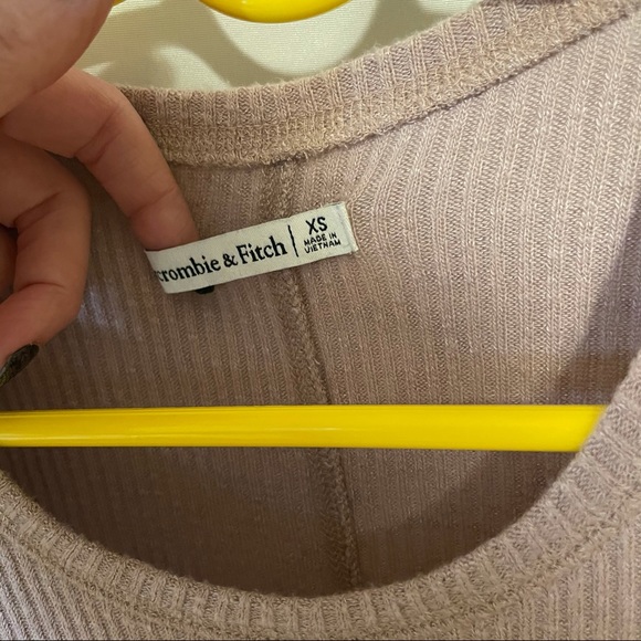 donated * - Picture 4 of 5